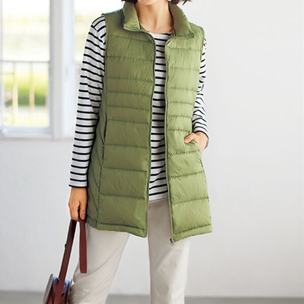 BELLUNA（ベルーナ）の「洗える！軽量ダウンロングベスト（ポーチ付）（ベスト）」｜詳細画像