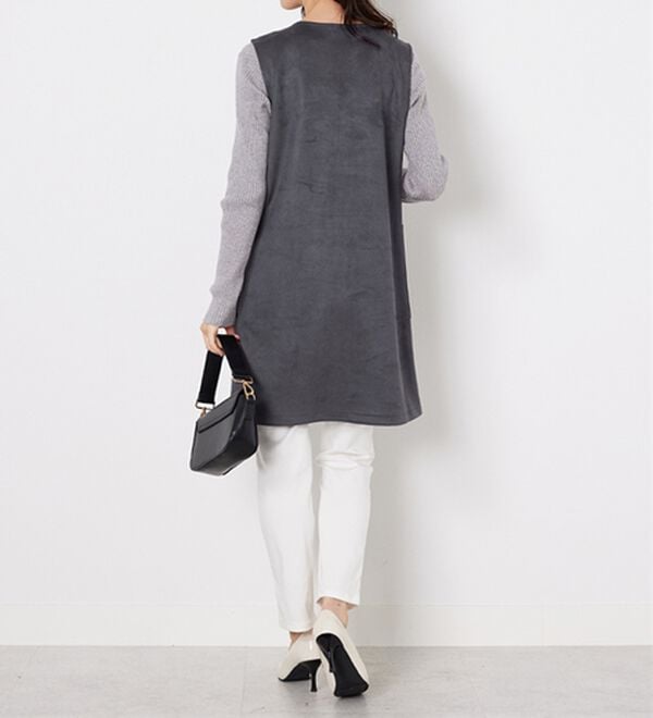 BELLUNA（ベルーナ）の「スエード調サイドボタンジャンパードレス（ジャンパースカート）」｜詳細画像