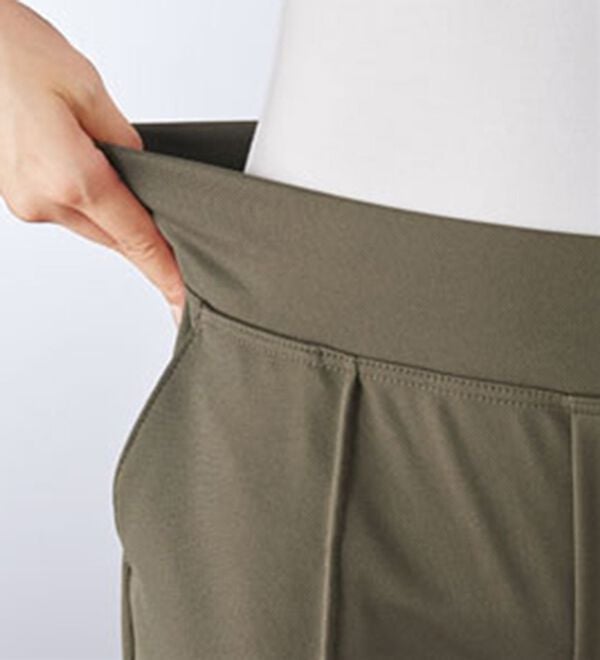 BELLUNA（ベルーナ）の「日本製タクティウォームストレッチパンツ（フルレングスパンツ）」｜詳細画像