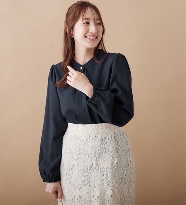 alotta（アロッタ）の「あったか裏起毛フロントタックブラウス（ブラウス）」｜詳細画像