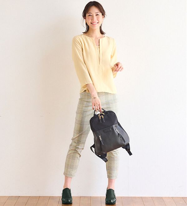 BELLUNA（ベルーナ）の「瞬時に履ける！ラメ使いスニーカー（スニーカー）」｜詳細画像