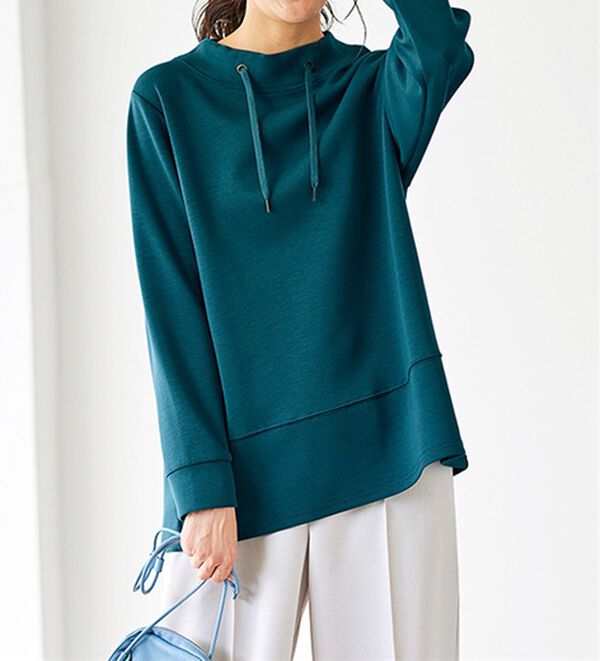 BELLUNA（ベルーナ）の「ワイドネック切替デザインプルオーバー（カットソー）」｜ブルー