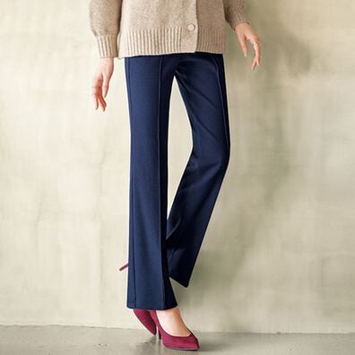 BELLUNA（ベルーナ）の「ストレッチジャカード素材フレアーパンツ（フルレングスパンツ）」