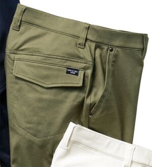 「＜コムルヴァン・オム＞５０代からの［神業］カーゴパンツ（メンズカーゴパンツ）」｜カーキ