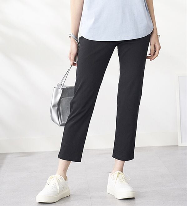 BELLUNA（ベルーナ）の「【再入荷】美ストレッチ素材アンクル丈レギンスパンツ（クロップドパンツ）」｜詳細画像