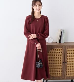 alotta（アロッタ）の「【イージーケア】フワぽかエンボス裏起毛ワンピ（カットソーワンピース）」｜ワイン