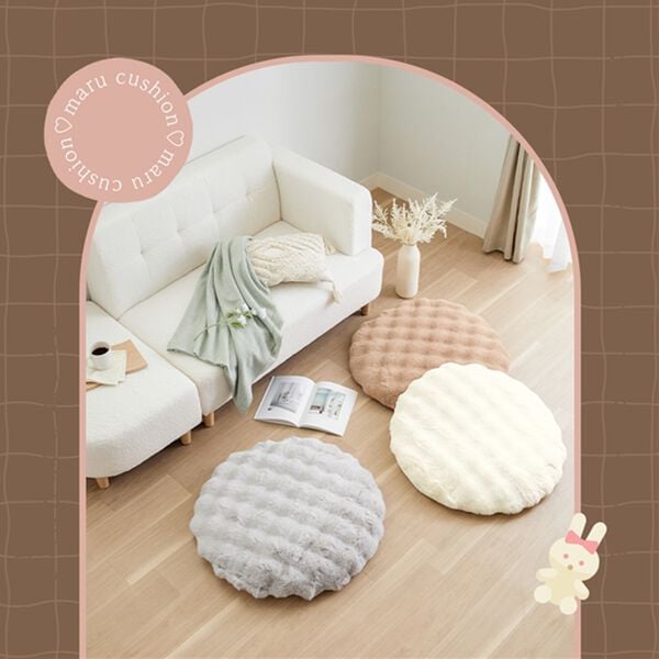iellio（イエリオ）の「ぽこぽこボリュームファー円クッション＜洗える・大人かわいい・丸型・ぽこぽこ・フランネル・ファー・ｈｕｇｌｉｎｅ＞（クッション・クッションカバー）」｜詳細画像