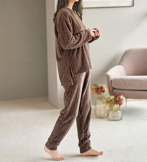 YU'NOW（ユナウ）の「ケーブルニット風フリースルームウェアセット（パジャマ・ルームウェア）」｜詳細画像