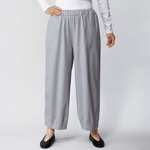 BELLUNA（ベルーナ）の「バルーンデザインパンツ（フルレングスパンツ）」｜ライトグレー