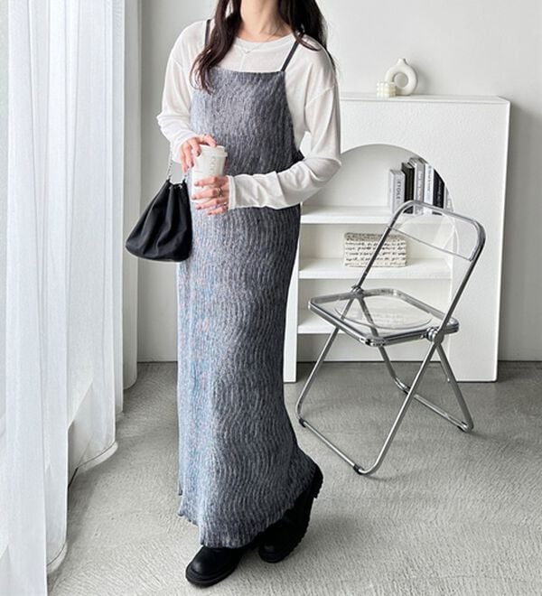 GeeRA（ジーラ）の「ベロアプリーツキャミワンピース（その他ワンピース）」｜詳細画像