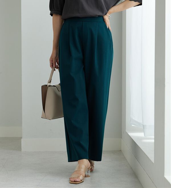 BELLUNA（ベルーナ）の「ポンチ素材タック使いワイドパンツ（ワイドパンツ・ガウチョ）」｜詳細画像