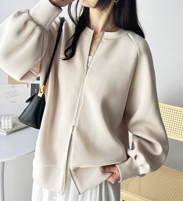 GeeRA（ジーラ）の「前後２ＷＡＹダブルジップスウェット（カットソー）」｜詳細画像