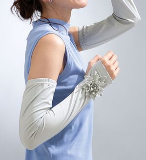 LAVIENNE（ラヴィエンヌ）の「デコラティブアームカバー（その他下着・インナーウェア）」｜詳細画像