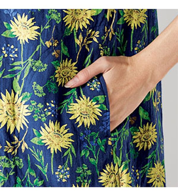 BELLUNA（ベルーナ）の「風が通り抜けるダブルガーゼプリントチュニック（チュニック）」｜詳細画像