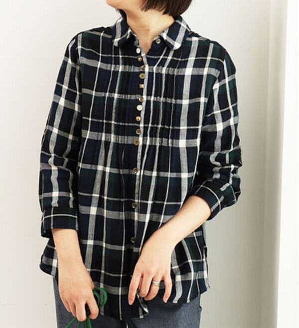 BELLUNA（ベルーナ）の「ダブルガーゼ素材オーバーブラウス（ブラウス）」｜ブラックウォッチ