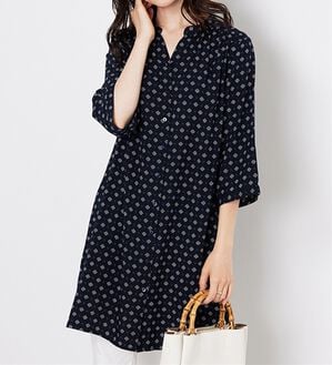 BELLUNA（ベルーナ）の「レーヨン素材袖フレアーワンピース（その他ワンピース）」｜小紋柄