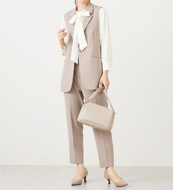 BELLUNA（ベルーナ）の「着脱楽々！フリル衿ボウタイブラウス（ブラウス）」｜詳細画像