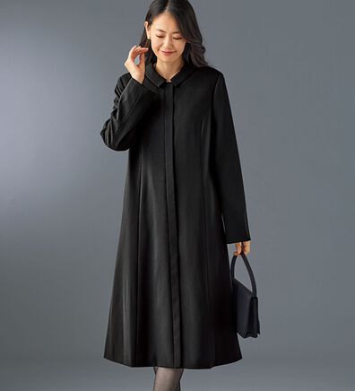BELLUNA（ベルーナ）の「はっ水素材フォーマルコート（ライナー付）（ブラックフォーマル（喪服・礼服））」