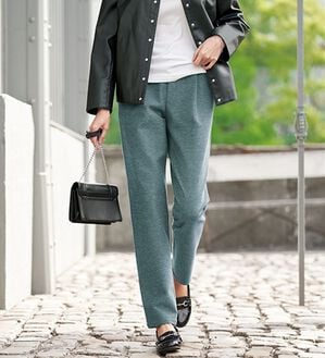 BELLUNA（ベルーナ）の「防風あったかボンディングパンツ（フルレングスパンツ）」｜ブルー