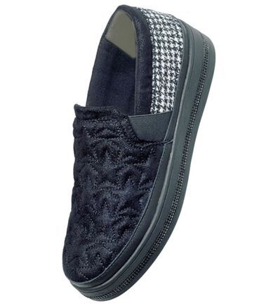 BELLUNA（ベルーナ）の「星柄刺しゅうスニーカー（スリッポン）」