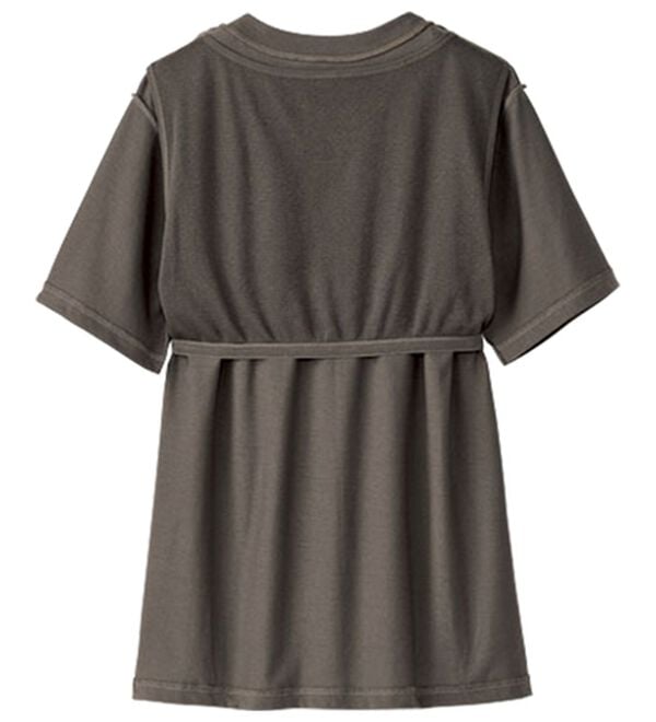 BELLUNA（ベルーナ）の「ミセスに嬉しいカップ付！おしゃれロゴＴシャツ（Tシャツ）」｜詳細画像