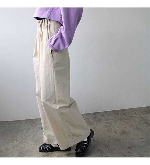GeeRA（ジーラ）の「タックデザインストレートワイドパンツ（フルレングスパンツ）」｜詳細画像