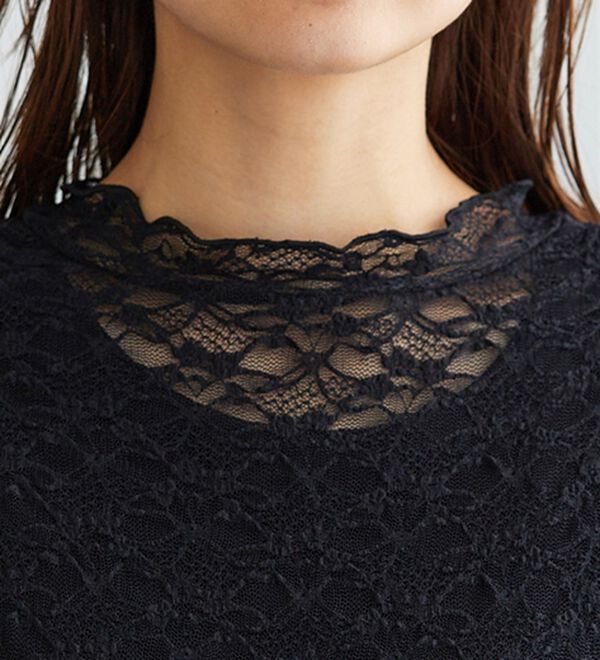 BELLUNA（ベルーナ）の「【重ね着にぴったり♪】のびやかレース素材メロー使いインナー（カットソー）」｜詳細画像