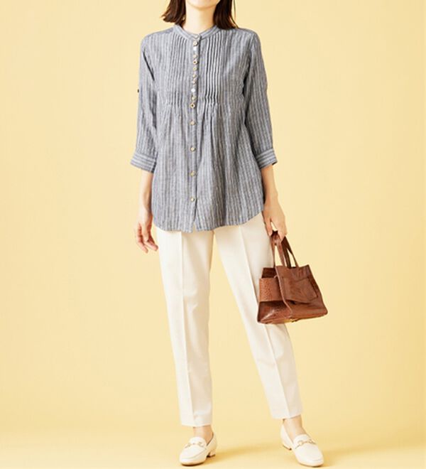 BELLUNA（ベルーナ）の「ダブルガーゼ素材多ボタンオーバーブラウス（ブラウス）」｜詳細画像