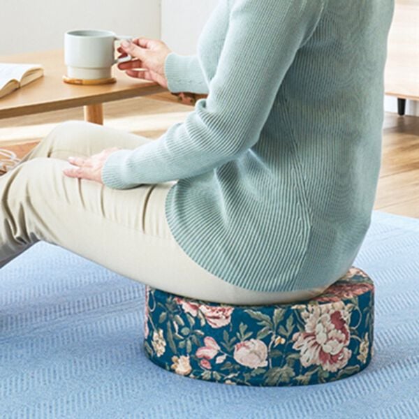 「便利な極厚クッション（クッション・クッションカバー）」｜詳細画像