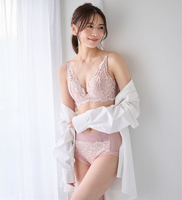 LAVIENNE（ラヴィエンヌ）の「楽してキレイにすっきり美ラインフィットブラ（ブラジャー）」｜詳細画像