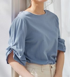 Viola e Viola（ヴィオラ エ ヴィオラ）の「綿１００％袖タックＴシャツ（Tシャツ）」｜ブルー