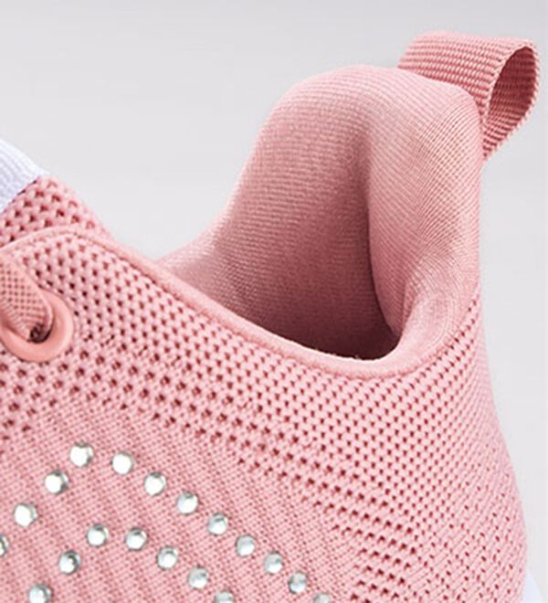 BELLUNA（ベルーナ）の「手を使わずに履けるニットスニーカー（スニーカー）」｜詳細画像