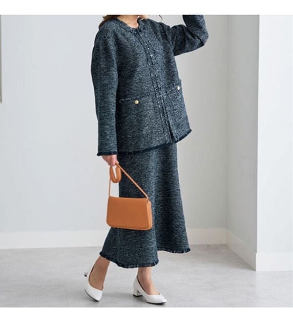BELLUNA（ベルーナ）の「ツイード調素材フリンジ使いセットアップ（スカートスーツ）」｜詳細画像