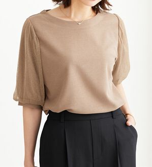 BELLUNA（ベルーナ）の「ラメチュール袖切替デザインプルオーバー（カットソー）」｜モカ