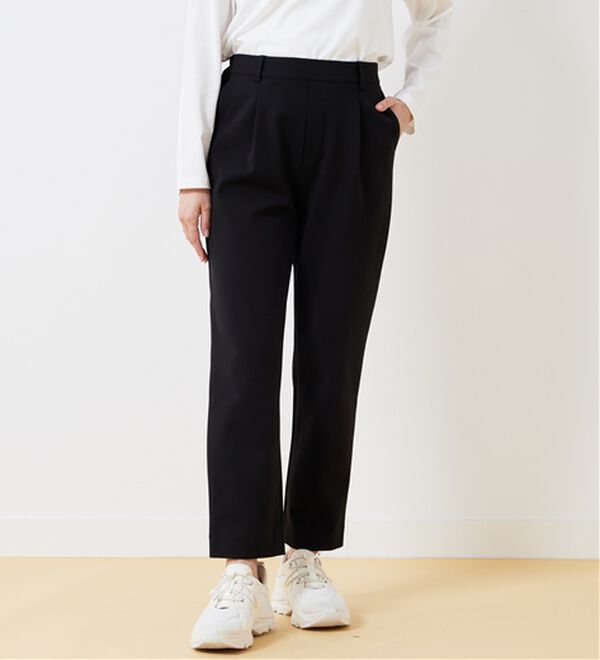 BELLUNA（ベルーナ）の「ツイルジャージー素材テーパードパンツ（テーパードパンツ）」｜詳細画像