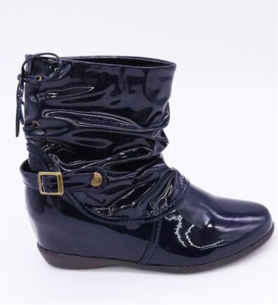 BELLUNA（ベルーナ）の「雨の日でも美脚魅せレインブーツ（レインシューズ）」