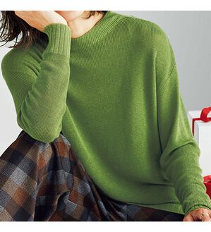 BELLUNA（ベルーナ）の「日常を贅沢に！シルクカシミヤセーター（ニット・セーター）」｜グリーン