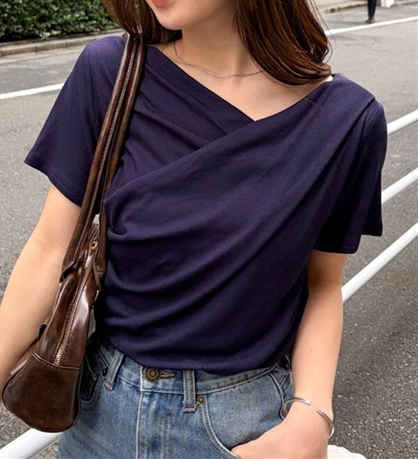 RANAN（ラナン）の「【新色追加】ひんやり上品ドレープリブTシャツ（カットソー）」｜詳細画像