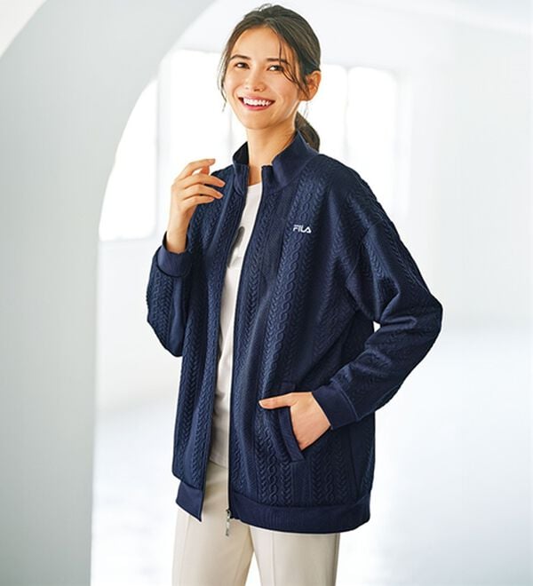 BELLUNA（ベルーナ）の「＜ＦＩＬＡ＞ケーブル柄中わたジャケット（その他ジャケット）」｜ネイビー