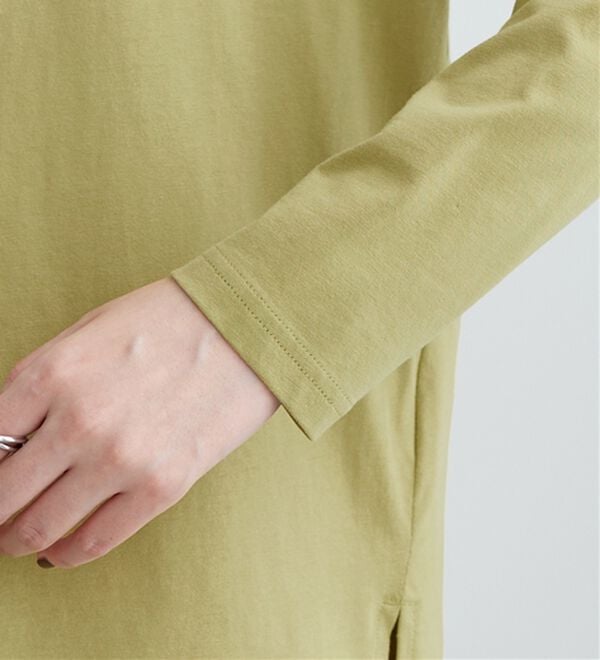 BELLUNA（ベルーナ）の「綿１００％大人顔サマ見えプルオーバー（カットソー）」｜詳細画像