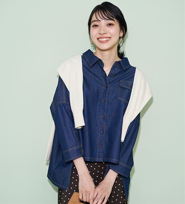 BELLUNA（ベルーナ）の「大人のゆるっと変形デニムシャツ（シャツ）」｜詳細画像