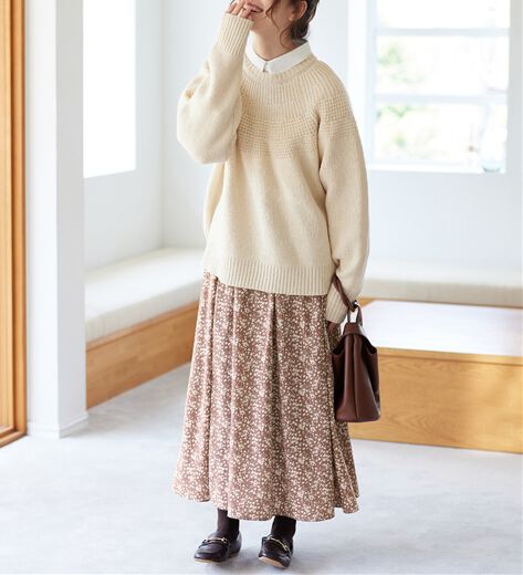 ポロゴルフ【美品】裏起毛　秋・冬スカート　上品デザイン　ベージュ　着回し POLO RALPH LAURENのスカート（ベージュ系）を使った人気ファッション