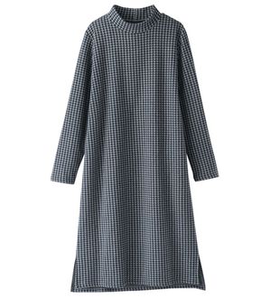 BELLUNA（ベルーナ）の「まるで着る毛布！静電防止付裏ファーお出かけワンピース（カットソーワンピース）」｜千鳥