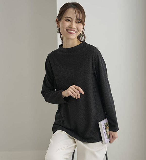 BELLUNA（ベルーナ）の「波柄ジャカード切替デザインプルオーバー（カットソー）」｜詳細画像