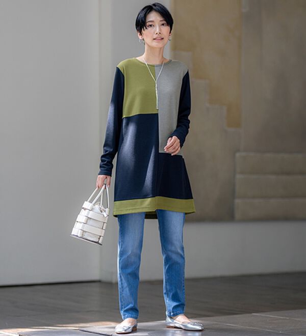 BELLUNA（ベルーナ）の「かのこ素材配色ブロッキングチュニック（チュニック）」｜詳細画像