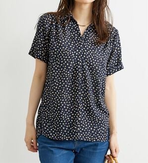 BELLUNA（ベルーナ）の「エアリーツイル裾タックシャツチュニック（チュニック）」｜ネイビー系小紋柄