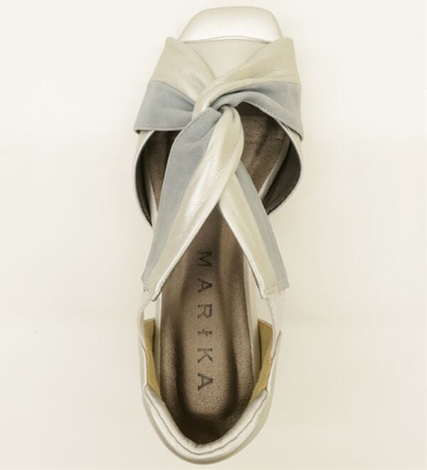 BELLUNA（ベルーナ）の「４Ｅクロスウェッジパンプス（パンプス）」｜詳細画像