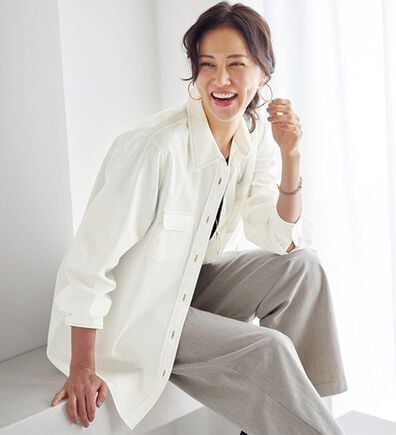 BELLUNA（ベルーナ）の「Ｇジャン未満の軽やかライトオンスデニムシャツ（シャツ）」