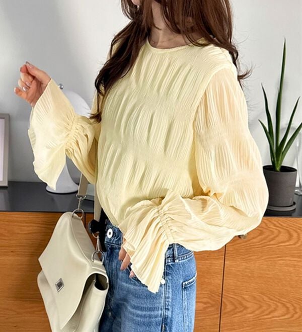 GeeRA（ジーラ）の「シアーシャーリングキャンディー袖ブラウス（ブラウス）」｜詳細画像