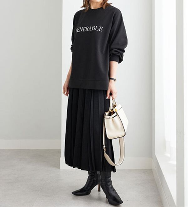 BELLUNA（ベルーナ）の「ロゴプリントダンボールプルオーバー（カットソー）」｜詳細画像